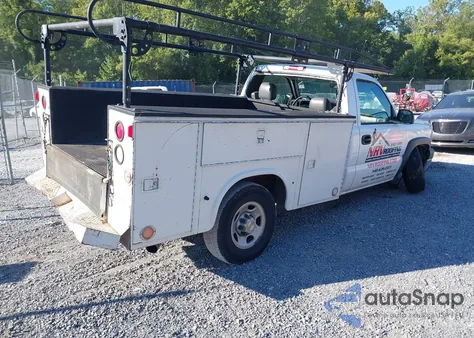 2004 Chevrolet Silverado C2500 Heavy Duty из США, поврежденный, VIN 1GBHC24U44E219043